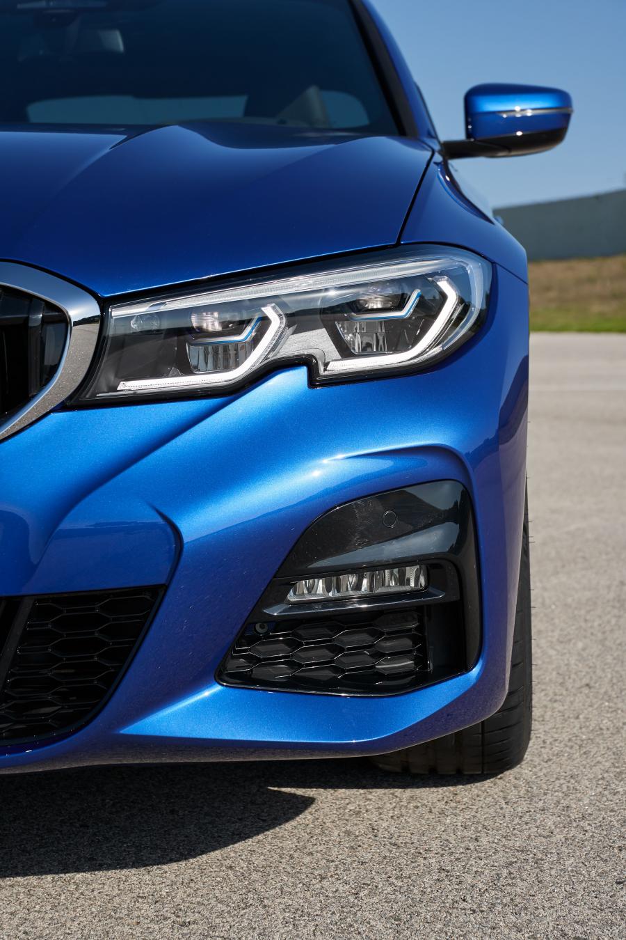Детали экстерьера BMW 330i M Sport (G20) 2019 года  (WW) (фото 167 из 284)